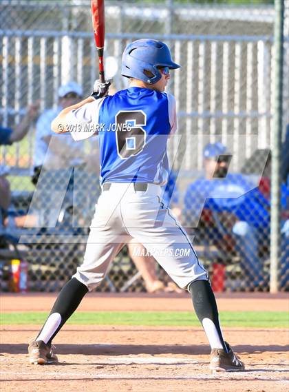 Thumbnail 3 in Paradise Honors vs. Snowflake  (AIA 3A Round 1 Playoff) photogallery.