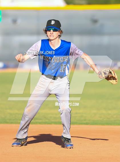 Thumbnail 2 in Paradise Honors vs. Snowflake  (AIA 3A Round 1 Playoff) photogallery.