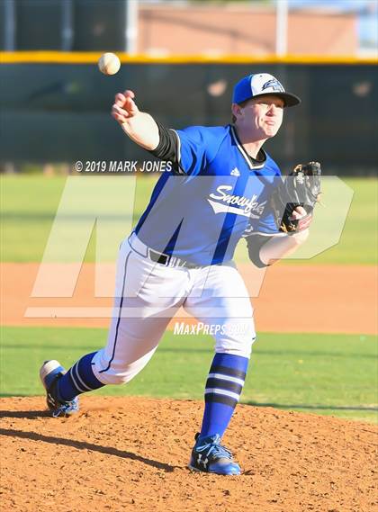 Thumbnail 1 in Paradise Honors vs. Snowflake  (AIA 3A Round 1 Playoff) photogallery.