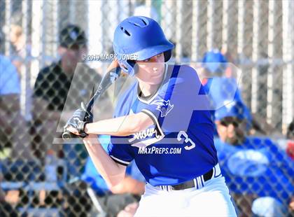 Thumbnail 3 in Paradise Honors vs. Snowflake  (AIA 3A Round 1 Playoff) photogallery.