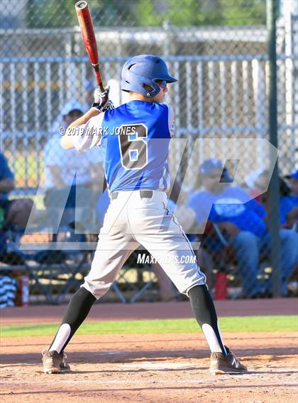 Thumbnail 2 in Paradise Honors vs. Snowflake  (AIA 3A Round 1 Playoff) photogallery.