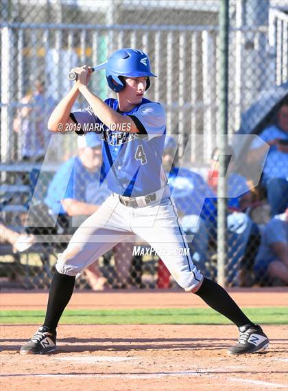 Thumbnail 3 in Paradise Honors vs. Snowflake  (AIA 3A Round 1 Playoff) photogallery.