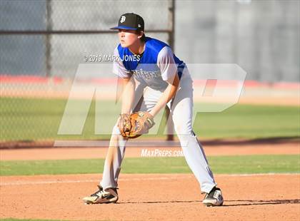 Thumbnail 3 in Paradise Honors vs. Snowflake  (AIA 3A Round 1 Playoff) photogallery.