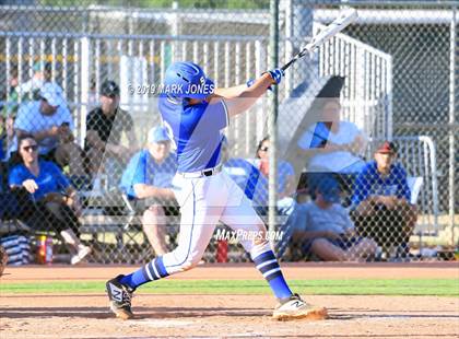 Thumbnail 3 in Paradise Honors vs. Snowflake  (AIA 3A Round 1 Playoff) photogallery.