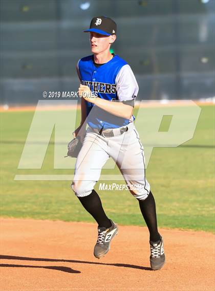 Thumbnail 2 in Paradise Honors vs. Snowflake  (AIA 3A Round 1 Playoff) photogallery.