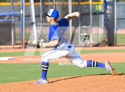 Thumbnail 1 in Paradise Honors vs. Snowflake  (AIA 3A Round 1 Playoff) photogallery.