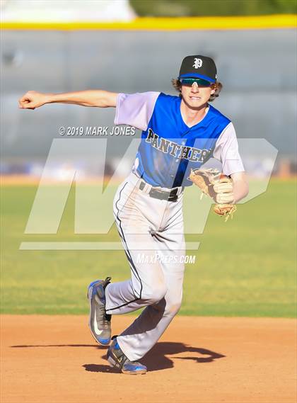 Thumbnail 3 in Paradise Honors vs. Snowflake  (AIA 3A Round 1 Playoff) photogallery.