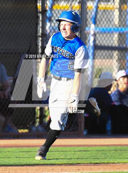 Thumbnail 3 in Paradise Honors vs. Snowflake  (AIA 3A Round 1 Playoff) photogallery.
