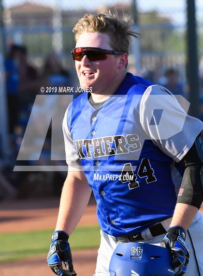 Thumbnail 3 in Paradise Honors vs. Snowflake  (AIA 3A Round 1 Playoff) photogallery.