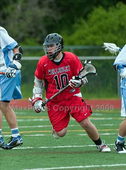 Thumbnail 2 in Wellesley vs. Medfield (MIAA East Division 2 First Round) photogallery.