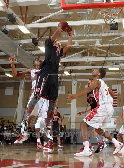 Thumbnail 3 in Westchester vs. Fort Bend Travis (MaxPreps Holiday Classic) photogallery.