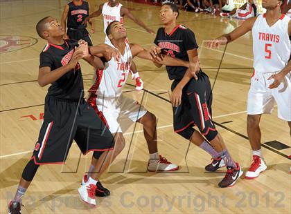 Thumbnail 2 in Westchester vs. Fort Bend Travis (MaxPreps Holiday Classic) photogallery.