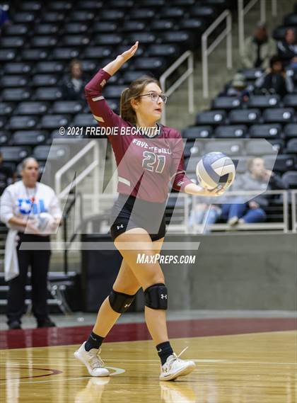 Thumbnail 1 in Blum vs. Fayetteville (UIL Volleyball 1A Finals) photogallery.