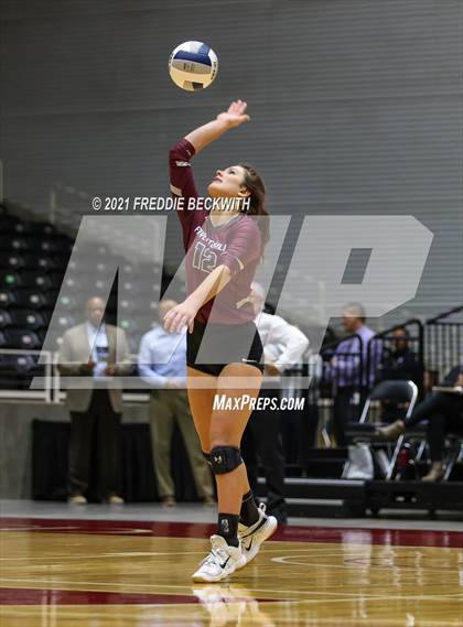 Thumbnail 2 in Blum vs. Fayetteville (UIL Volleyball 1A Finals) photogallery.