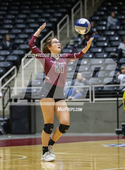 Thumbnail 2 in Blum vs. Fayetteville (UIL Volleyball 1A Finals) photogallery.