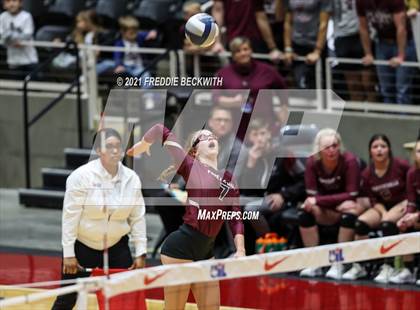 Thumbnail 2 in Blum vs. Fayetteville (UIL Volleyball 1A Finals) photogallery.