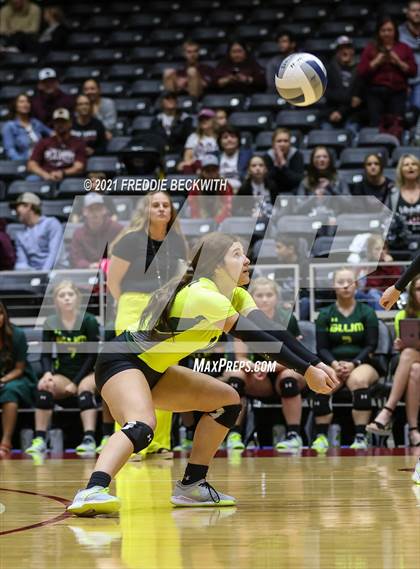 Thumbnail 1 in Blum vs. Fayetteville (UIL Volleyball 1A Finals) photogallery.