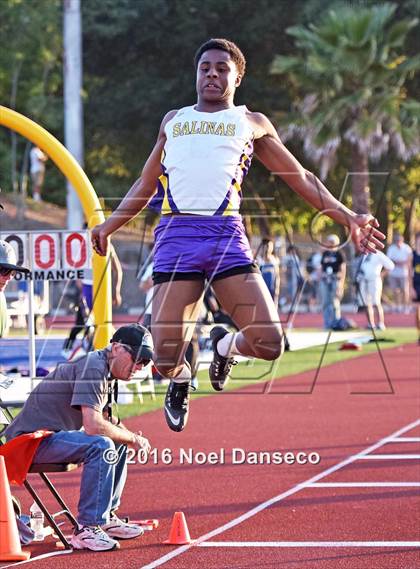 Thumbnail 2 in CIF CCS Masters Track and Field Championships photogallery.