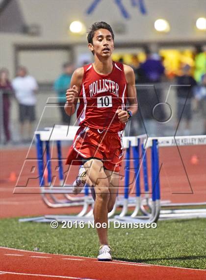 Thumbnail 2 in CIF CCS Masters Track and Field Championships photogallery.