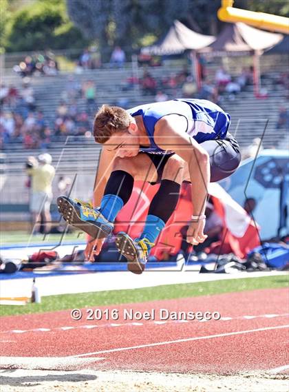 Thumbnail 1 in CIF CCS Masters Track and Field Championships photogallery.