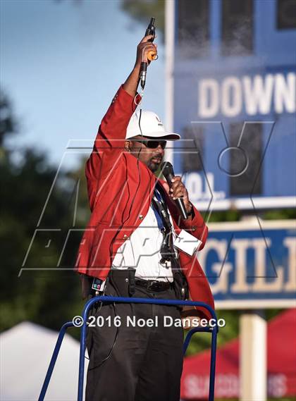 Thumbnail 3 in CIF CCS Masters Track and Field Championships photogallery.