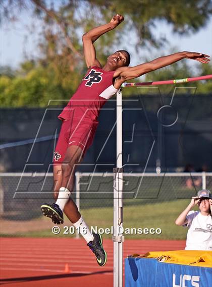 Thumbnail 2 in CIF CCS Masters Track and Field Championships photogallery.
