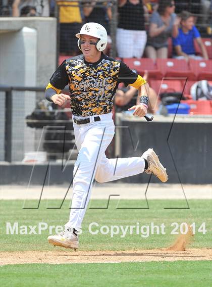 Thumbnail 1 in Topsail vs Piedmont (NCHSAA 3A Final) photogallery.
