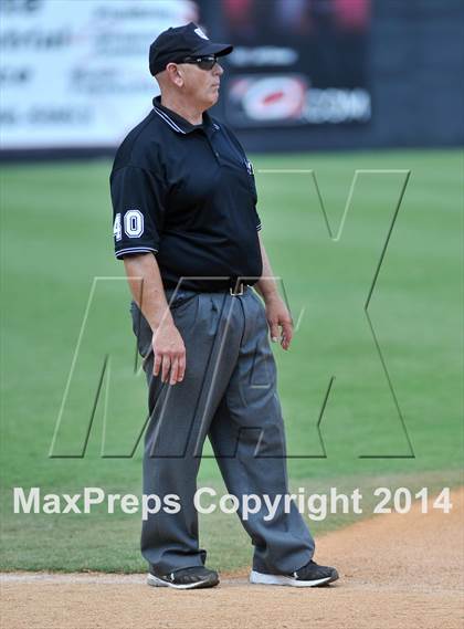 Thumbnail 2 in Topsail vs Piedmont (NCHSAA 3A Final) photogallery.