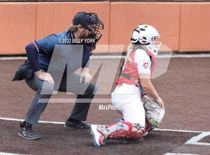 Thumbnail 3 in Grand Saline vs Van photogallery.