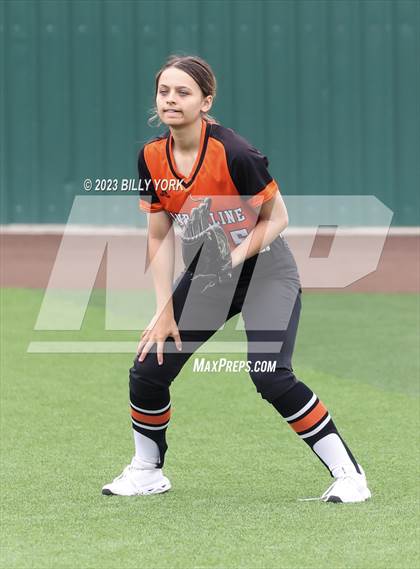 Thumbnail 3 in Grand Saline vs Van photogallery.
