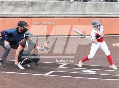 Thumbnail 1 in Grand Saline vs Van photogallery.