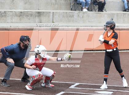 Thumbnail 3 in Grand Saline vs Van photogallery.