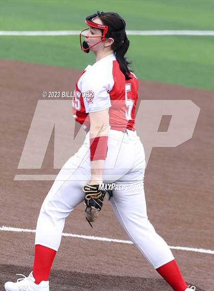 Thumbnail 1 in Grand Saline vs Van photogallery.