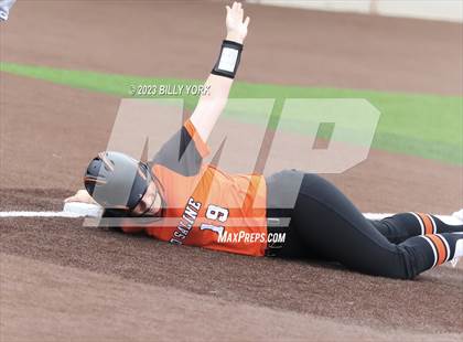 Thumbnail 3 in Grand Saline vs Van photogallery.