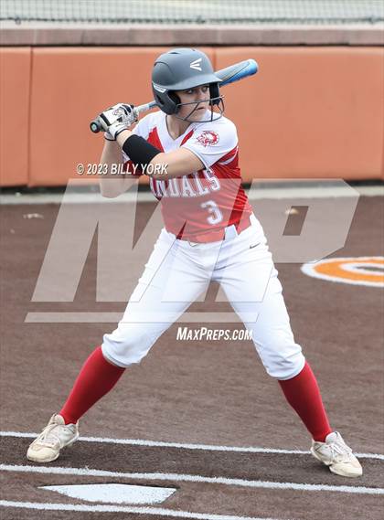 Thumbnail 2 in Grand Saline vs Van photogallery.