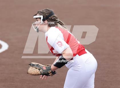 Thumbnail 1 in Grand Saline vs Van photogallery.