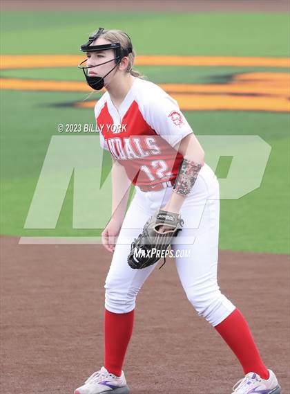Thumbnail 3 in Grand Saline vs Van photogallery.