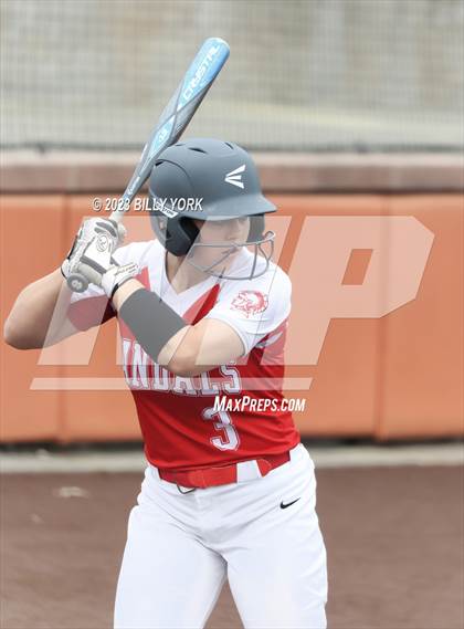 Thumbnail 3 in Grand Saline vs Van photogallery.
