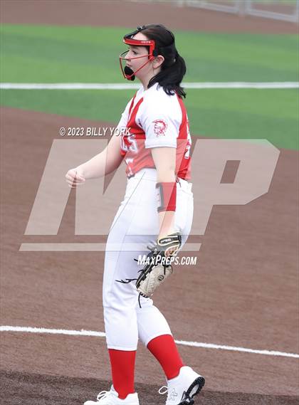 Thumbnail 2 in Grand Saline vs Van photogallery.