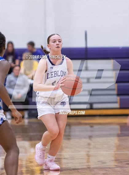 Thumbnail 3 in West Platte @ Bishop LeBlond photogallery.