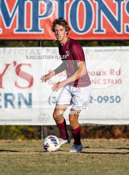 Thumbnail 2 in Hobbton vs Gray Stone Day (NCHSAA 1A Final) photogallery.
