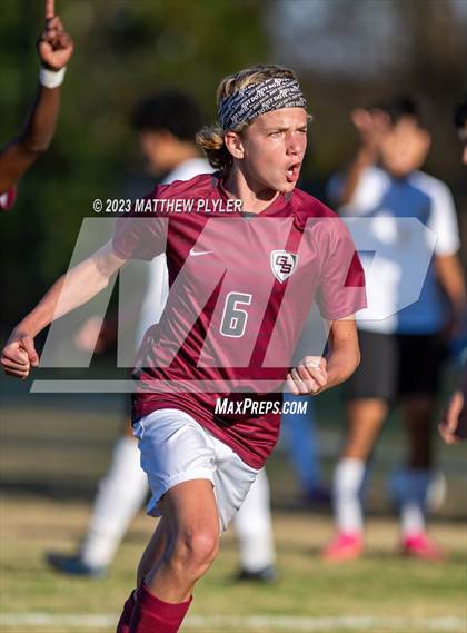 Thumbnail 2 in Hobbton vs Gray Stone Day (NCHSAA 1A Final) photogallery.