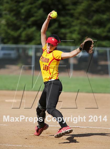 Thumbnail 1 in St. Francis vs. Vista del Lago (Stephanie LeDoux Tournament) photogallery.