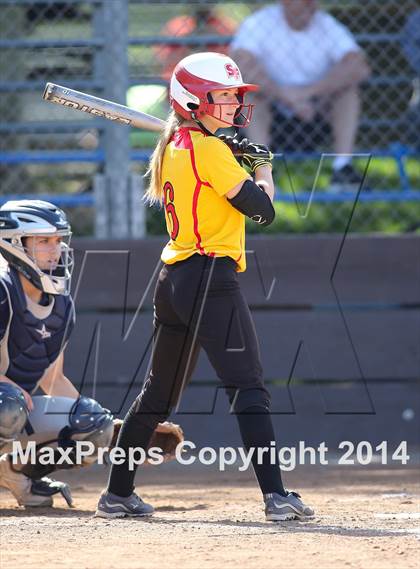 Thumbnail 2 in St. Francis vs. Vista del Lago (Stephanie LeDoux Tournament) photogallery.