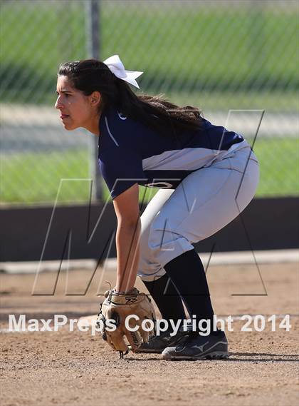 Thumbnail 2 in St. Francis vs. Vista del Lago (Stephanie LeDoux Tournament) photogallery.