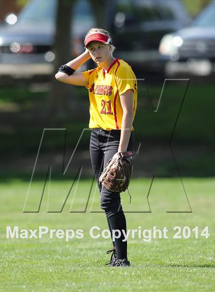 Thumbnail 3 in St. Francis vs. Vista del Lago (Stephanie LeDoux Tournament) photogallery.