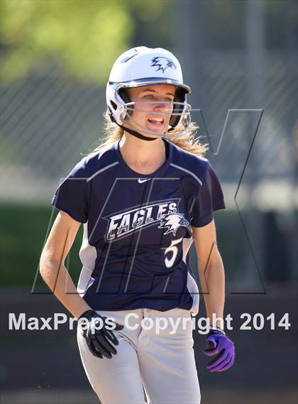 Thumbnail 3 in St. Francis vs. Vista del Lago (Stephanie LeDoux Tournament) photogallery.