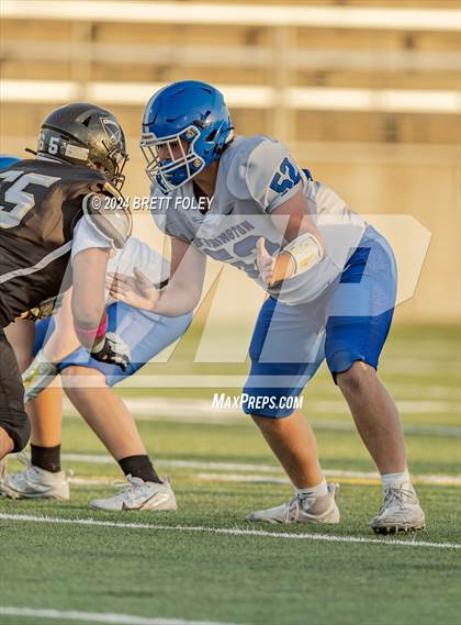 Thumbnail 2 in Bennington vs Lincoln Southeast photogallery.