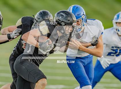 Thumbnail 3 in Bennington vs Lincoln Southeast photogallery.