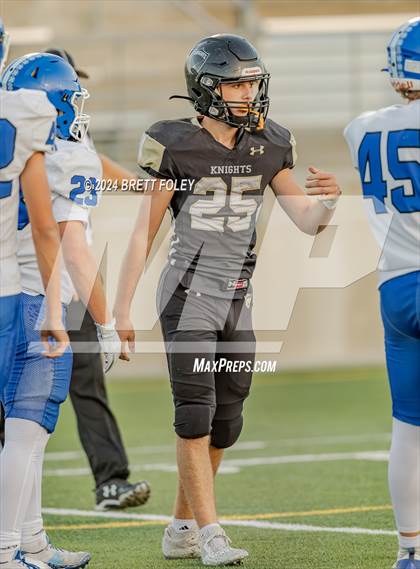 Thumbnail 3 in Bennington vs Lincoln Southeast photogallery.